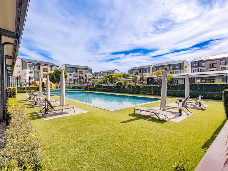 1 Bedroom Property for Sale in Sandown Western Cape